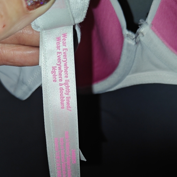 34B Victoria's Secret PINK Wear Everywhere lightly lined White Bra - Picture 3 of 4